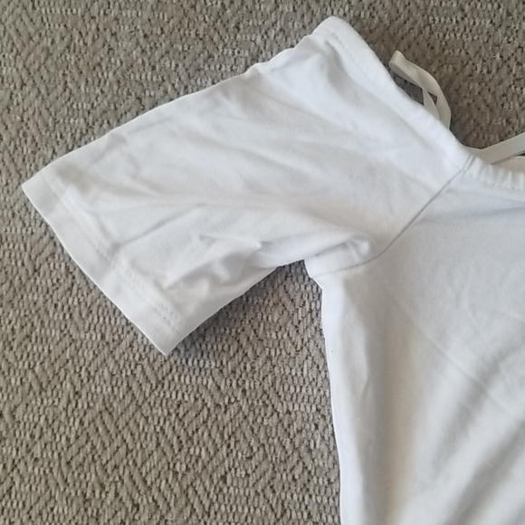 Top - Picture 2 of 3